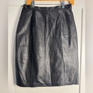 Vintage tomboy black leather high waisted skirt back zip fitted